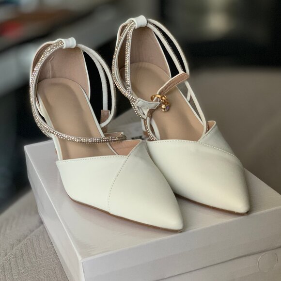 NIB - White bridal wedding shoes size 8 - Picture 1 of 12